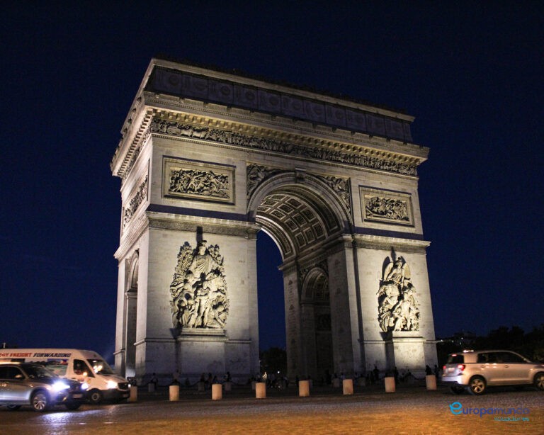 Arc de Triomphe