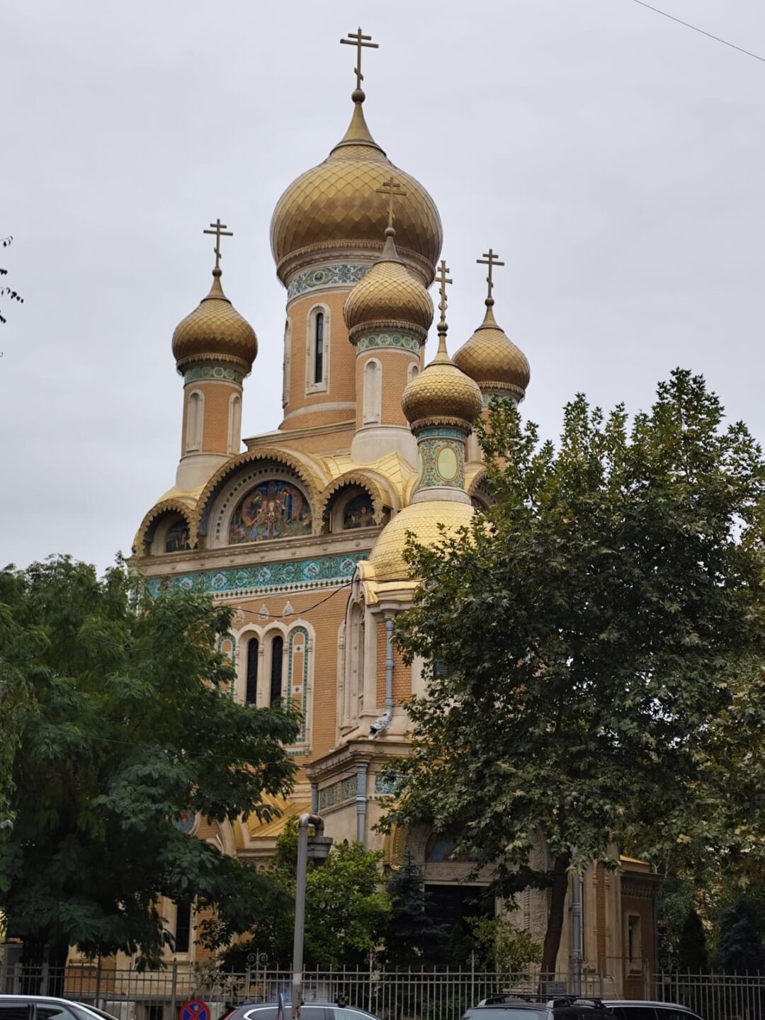 BASILICA DE SAN NICOLAS