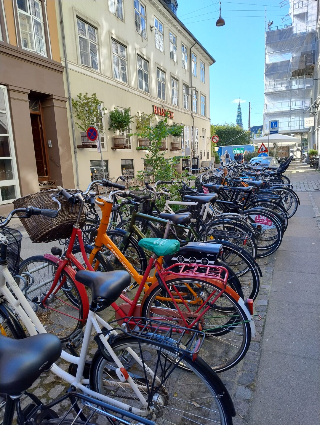 Bicicletas en medio de transporte ideal