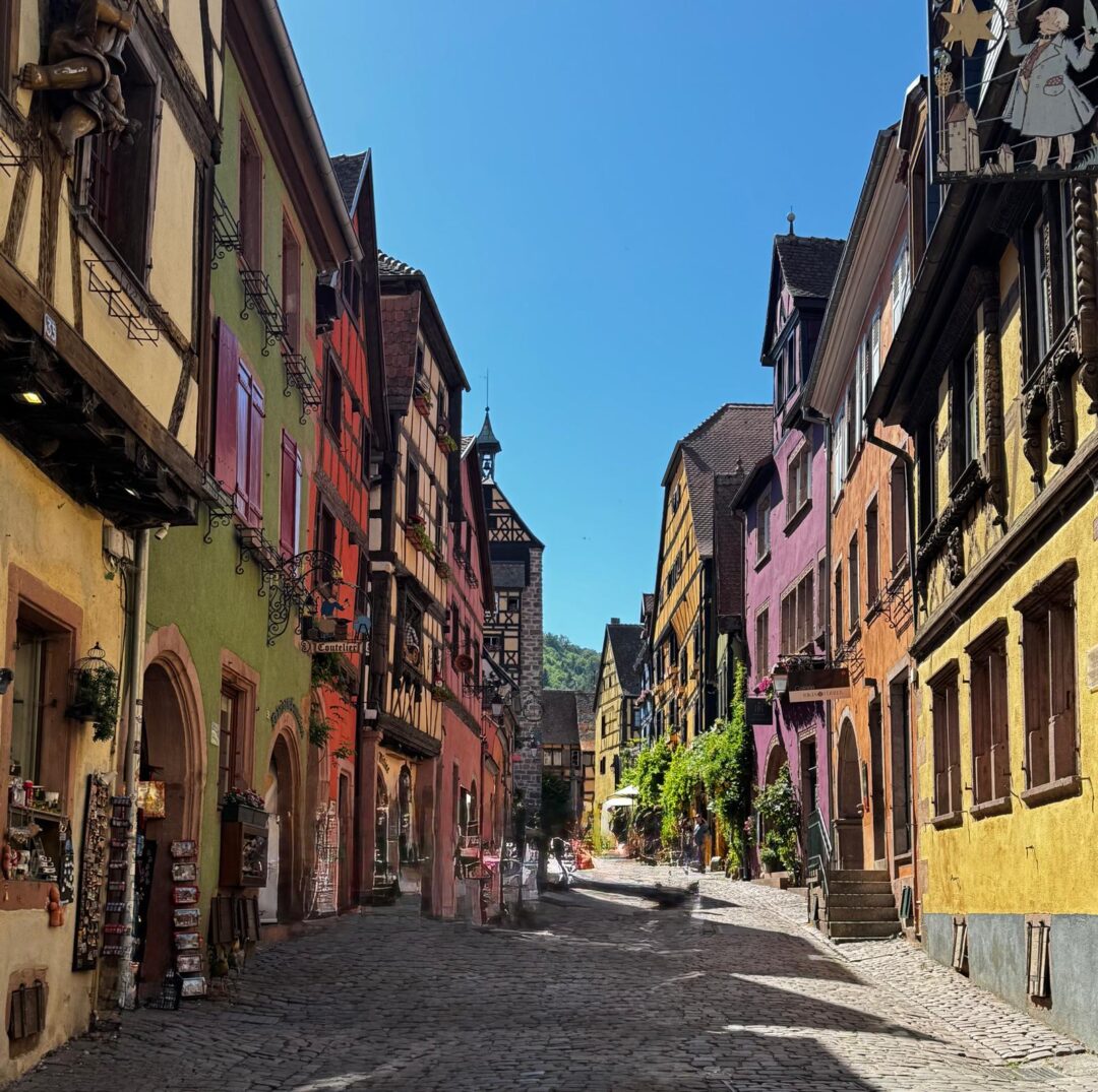 Calle tipica medieval