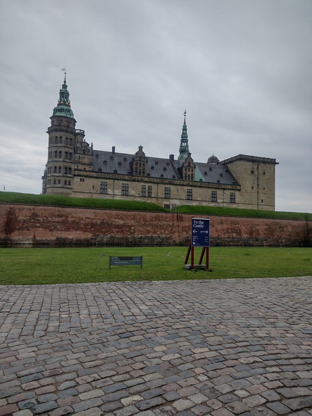 Castillo entrada Helsingor