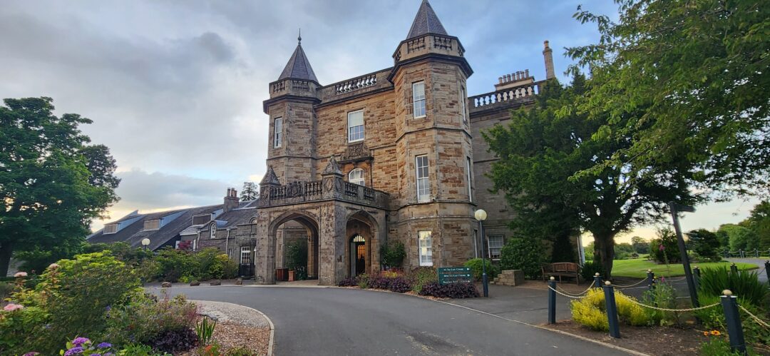 Dalmahoy country club