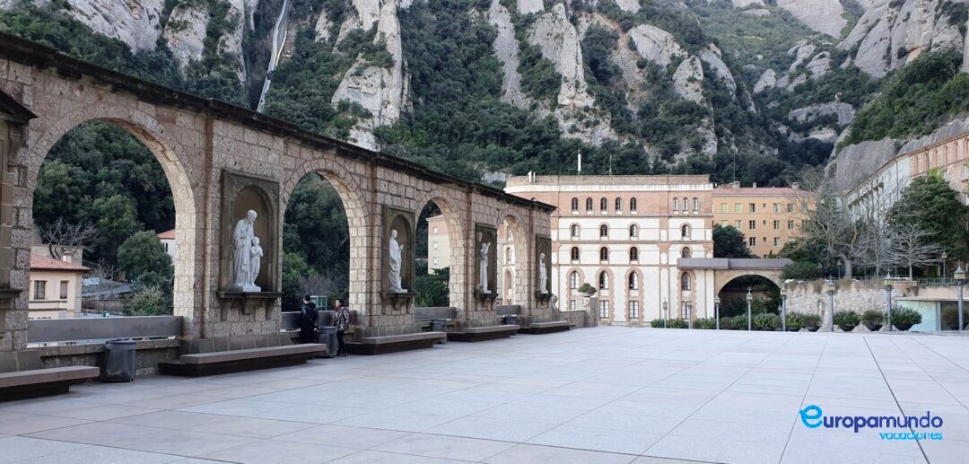 El atrio del convento