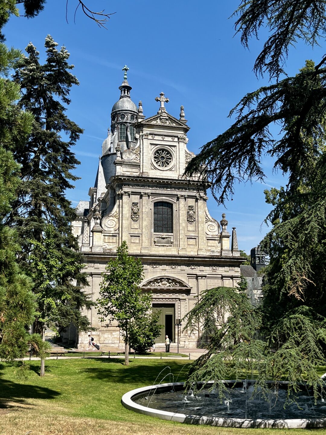 Iglesia de San Vicente de Paúl