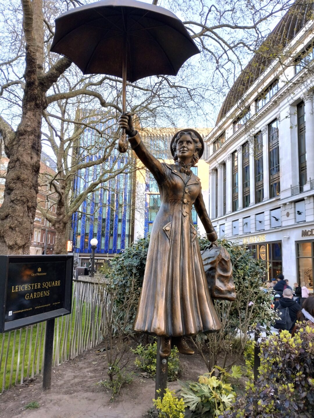 Mary Poppins