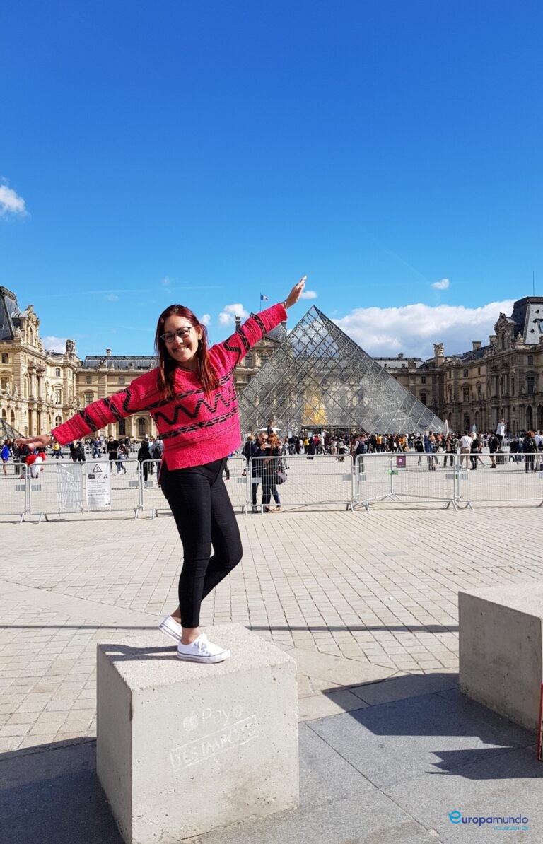 Museo del Louvre – Pirámide de cristal