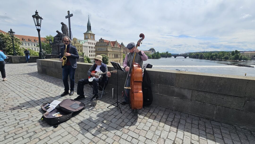 Músicos em Praga!