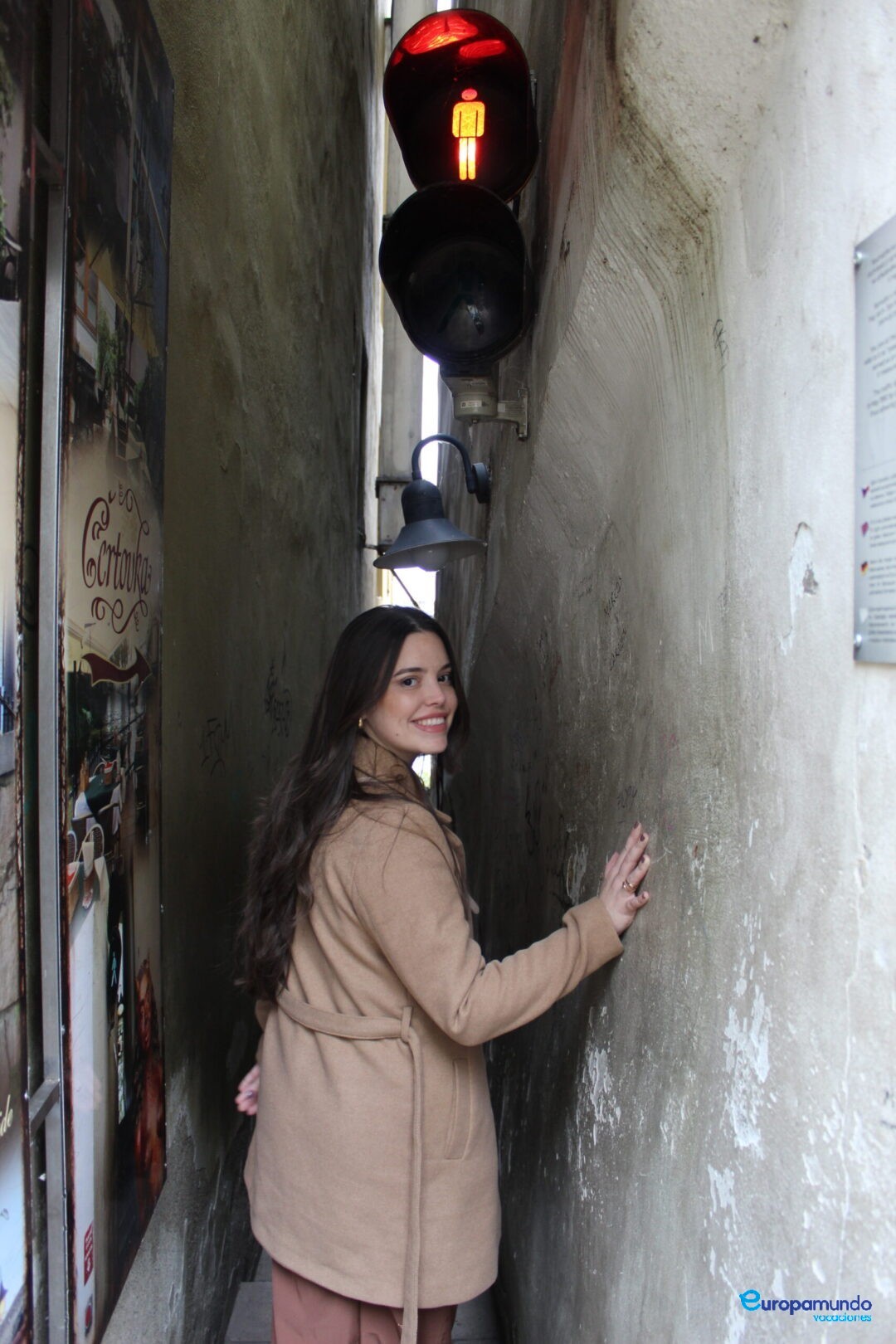 Narrowest Street in Prague, Czech Republic
