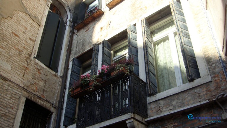 El balcón encerrado