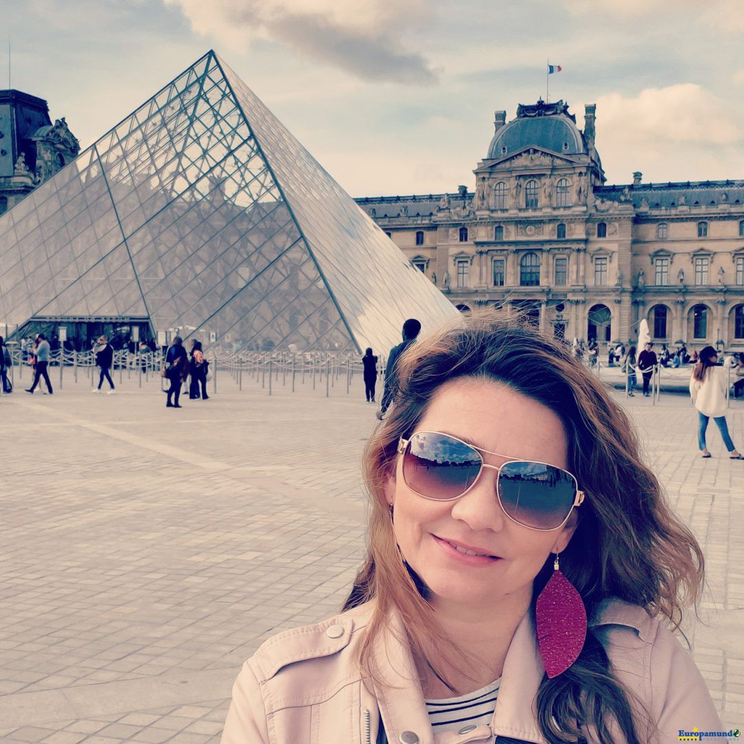 Visiting the Louvre