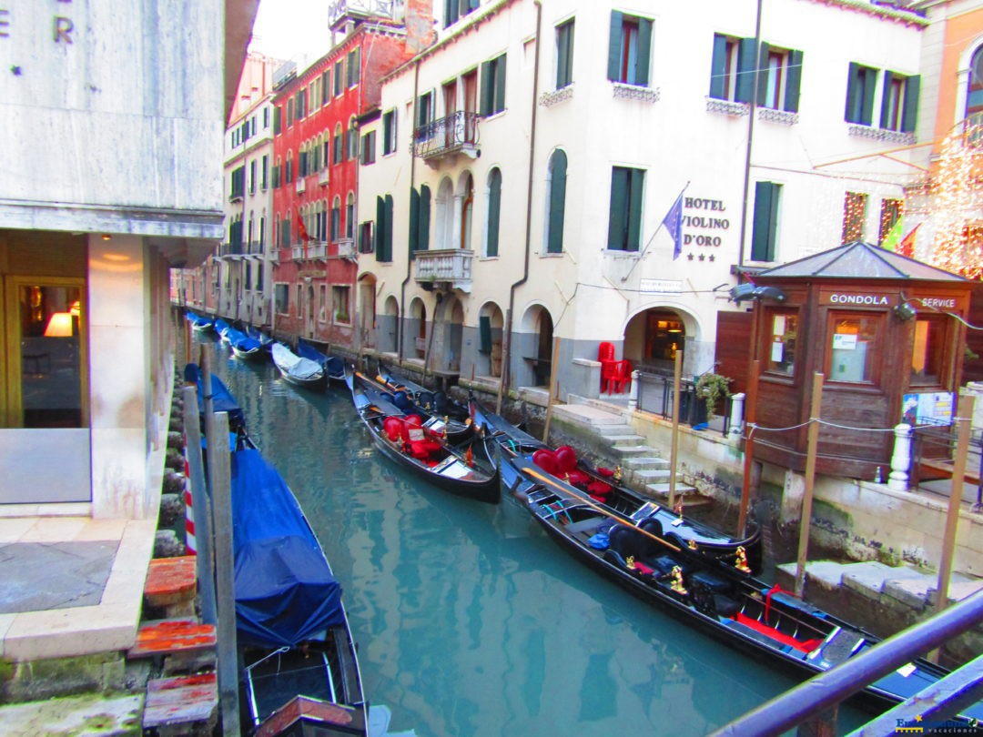 Uno de los tantos canales de Venecia