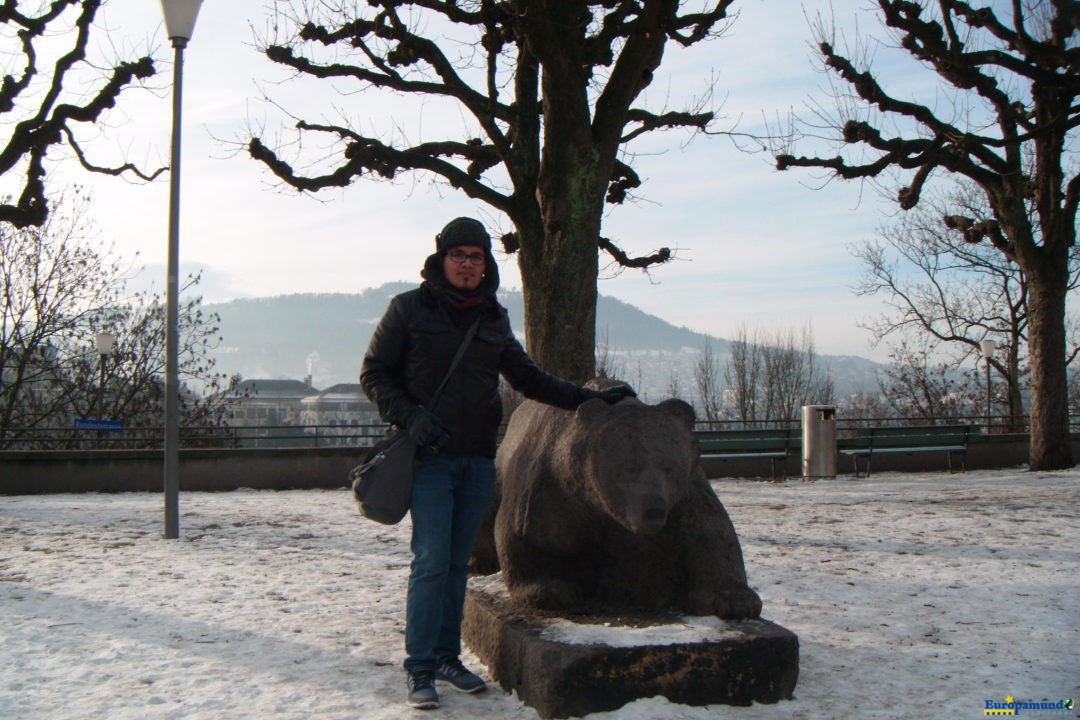 Estatua de oso en Berne