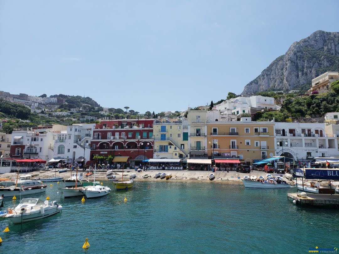 Arriving at Capri