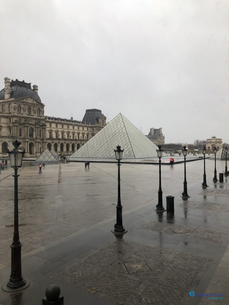 Louvre