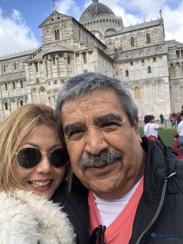 Casal feliz em Posa !