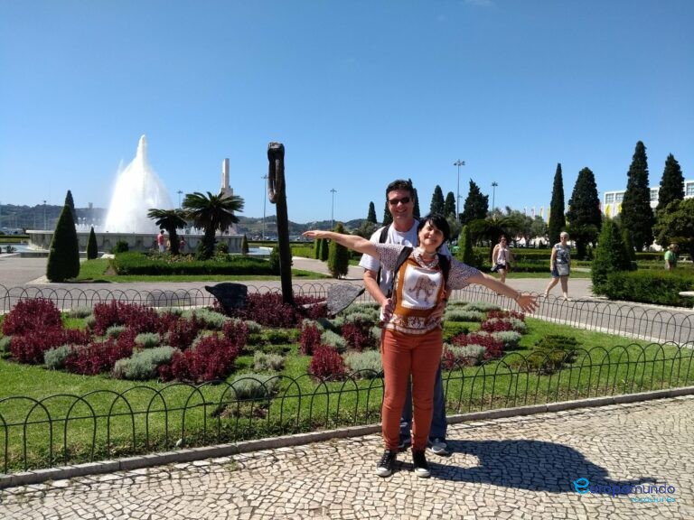Praça próxima à torre de Belém