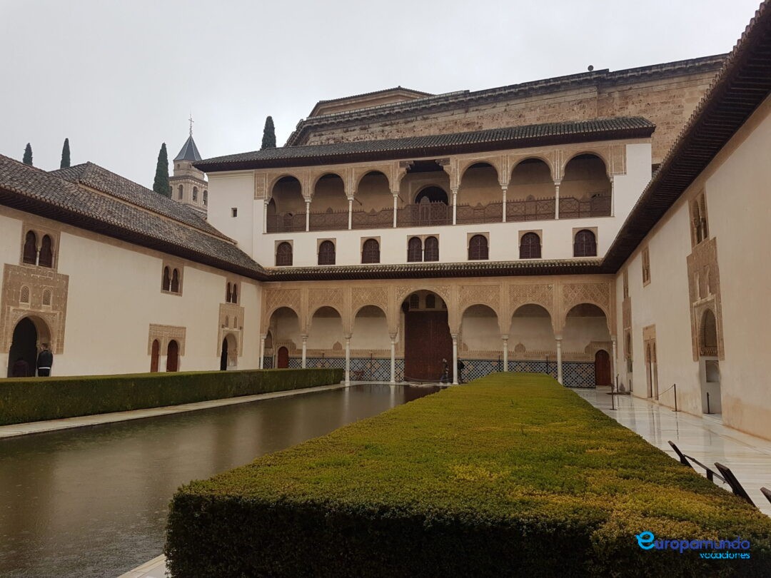 Em visita Alhambra