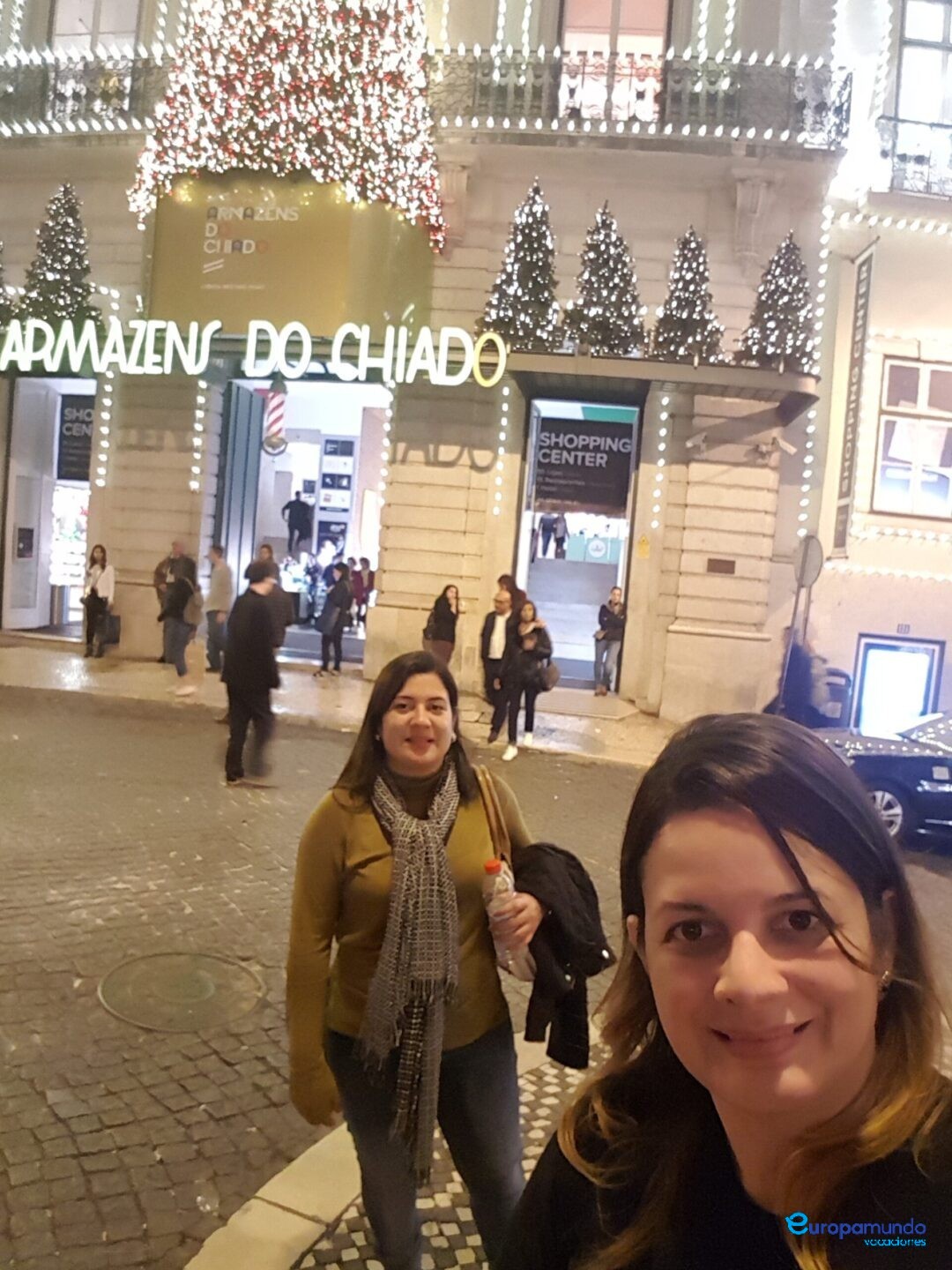 na rua do bairro chiado