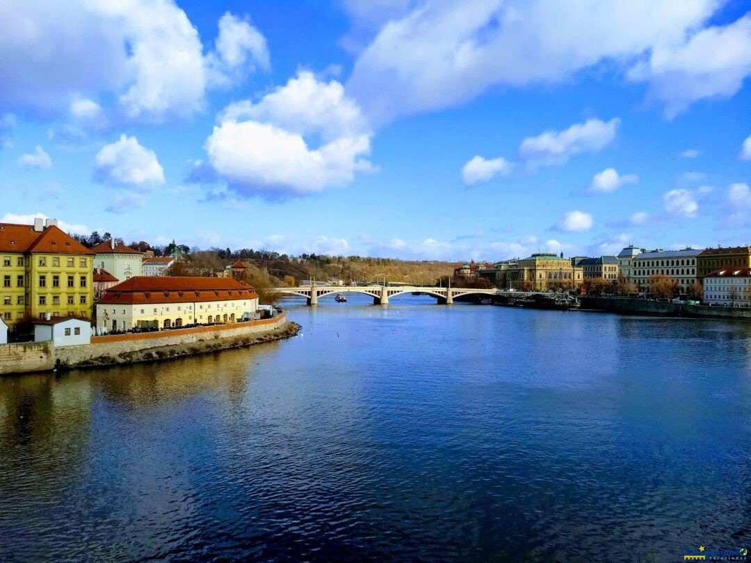 Vista da Ponte Carlos