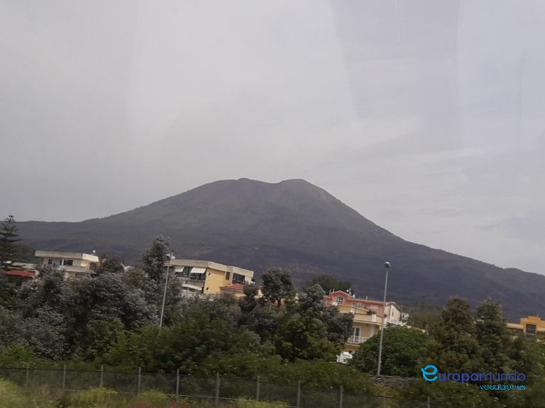 O vulcão Vesúvio