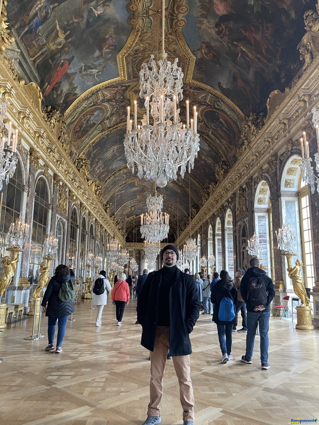 VERSAILLES