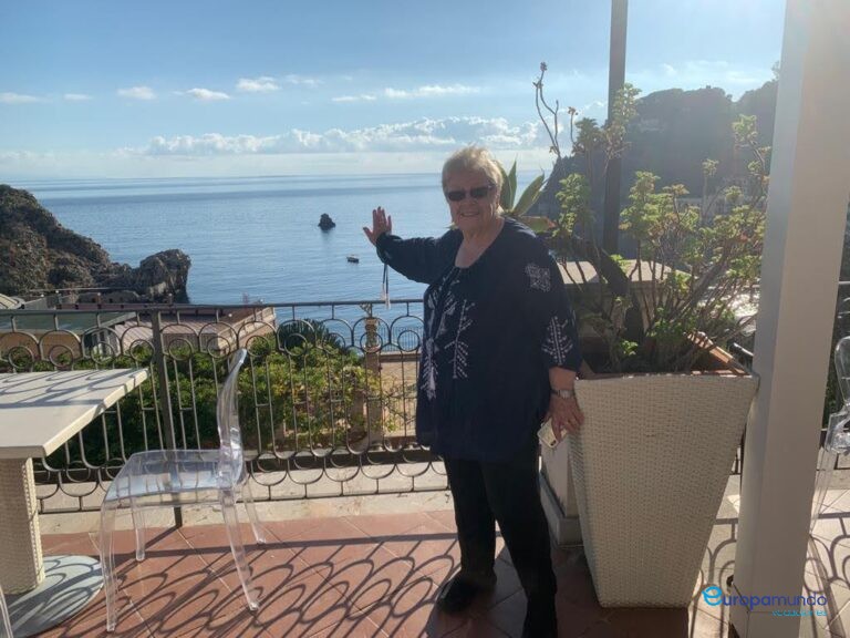 Vista Panorámica desde IX Aprile – Taormina