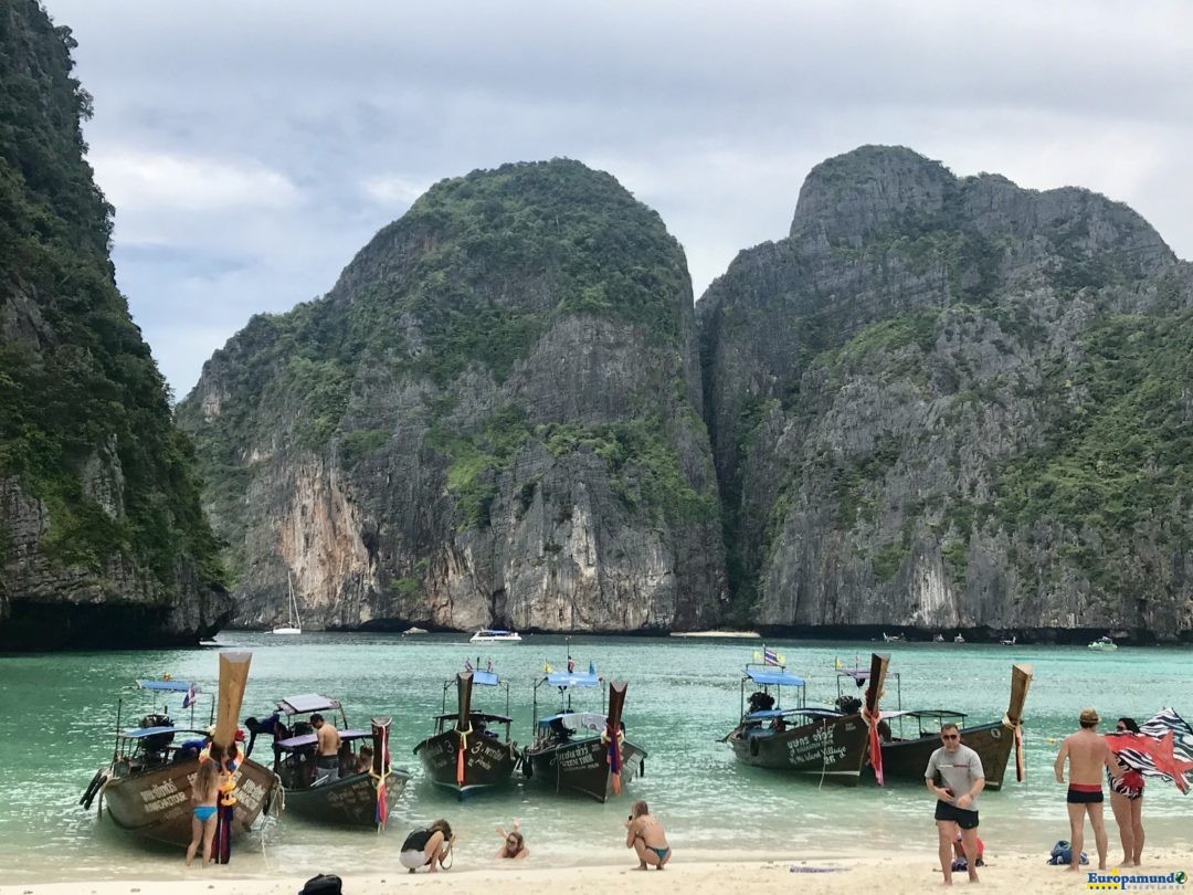 Phi phi island