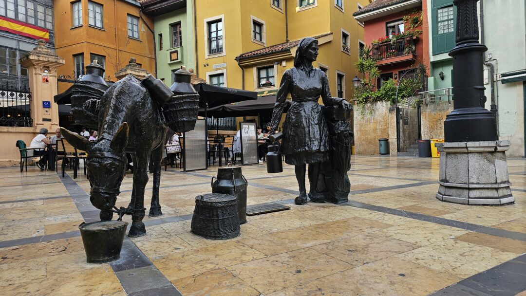 “La Lechera” en Oviedo