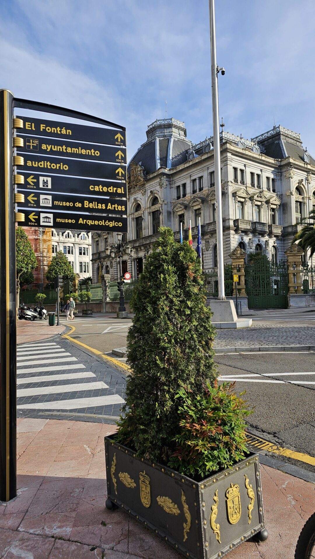 Palacio de la Junta General del Principado de Asturias