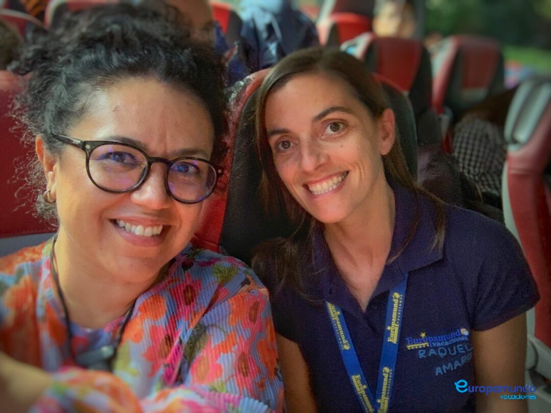 Raquel, Guía Europamundo.