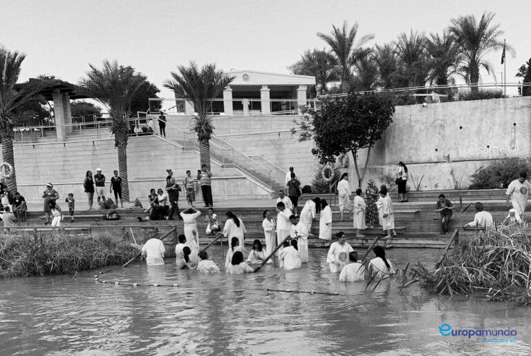 El bautizo de Jesús, Río Jordan