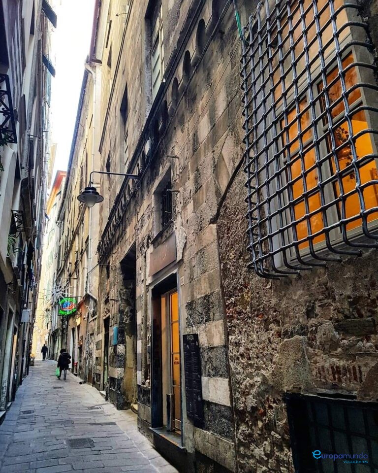 Callejones del casco antiguo de Génova