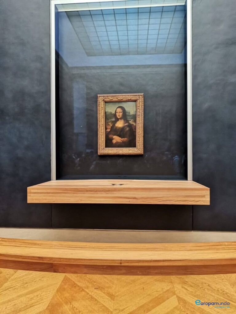 Louvre