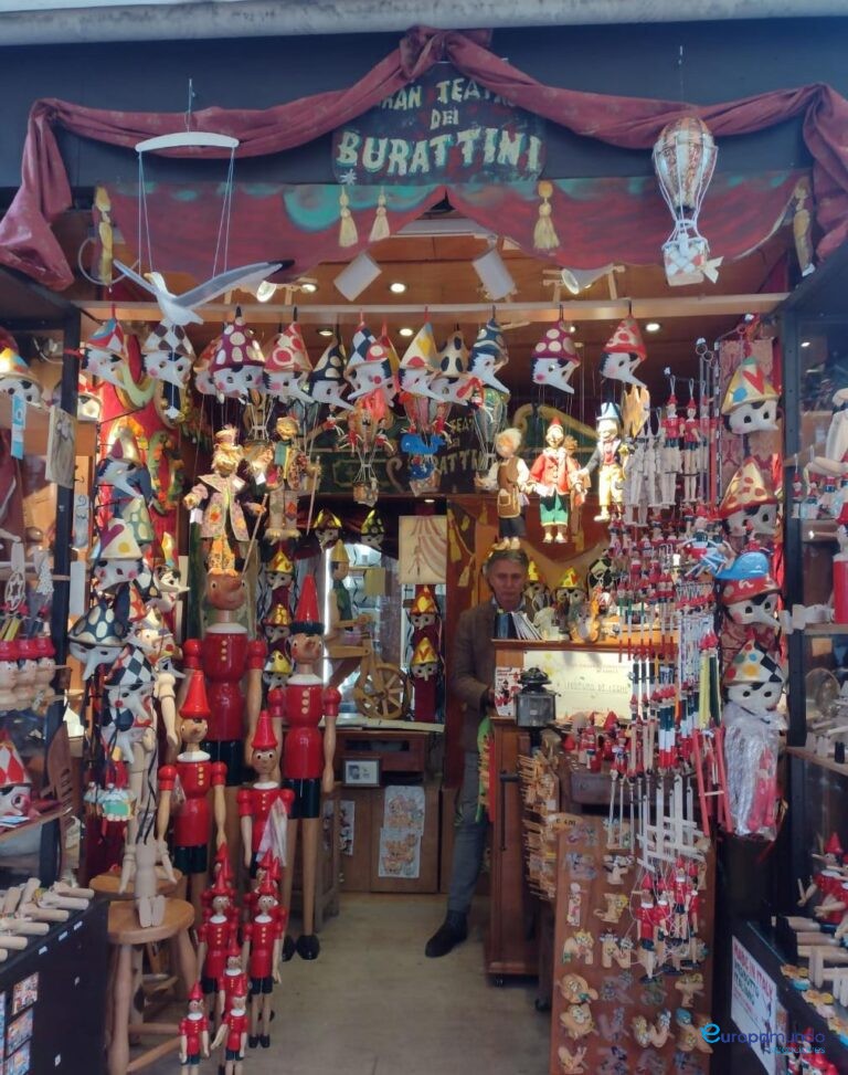 LA TIENDA DE PINOCHIO