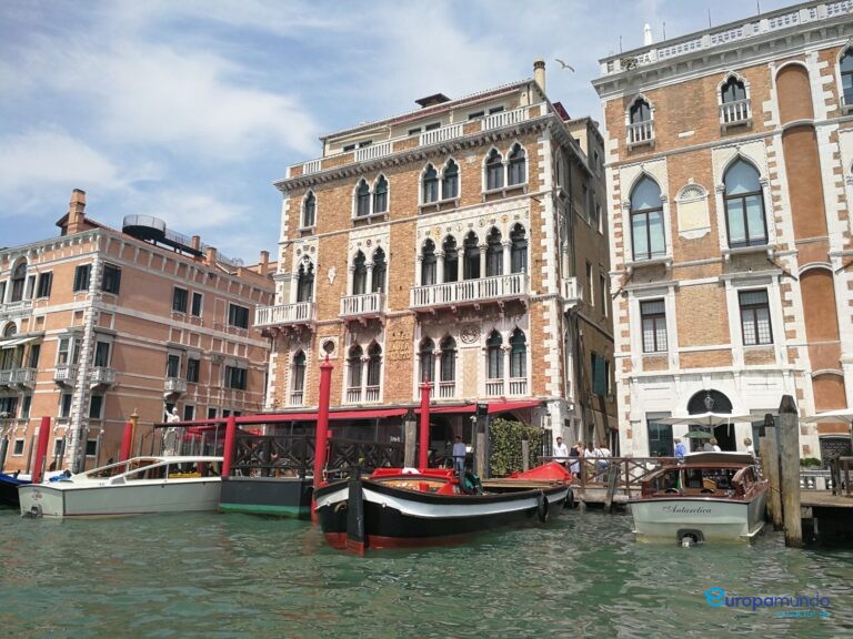 Matices de Venecia