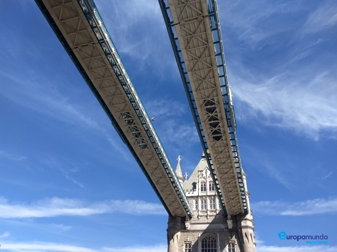 Tower Bridge