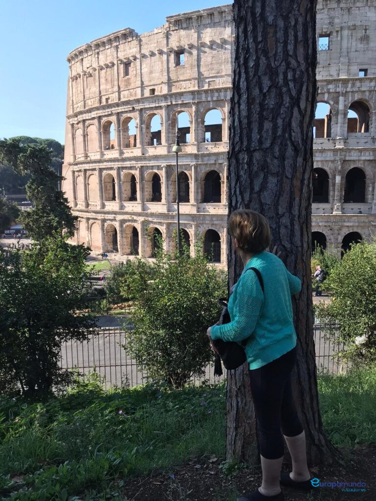 Espiando el Coliseo