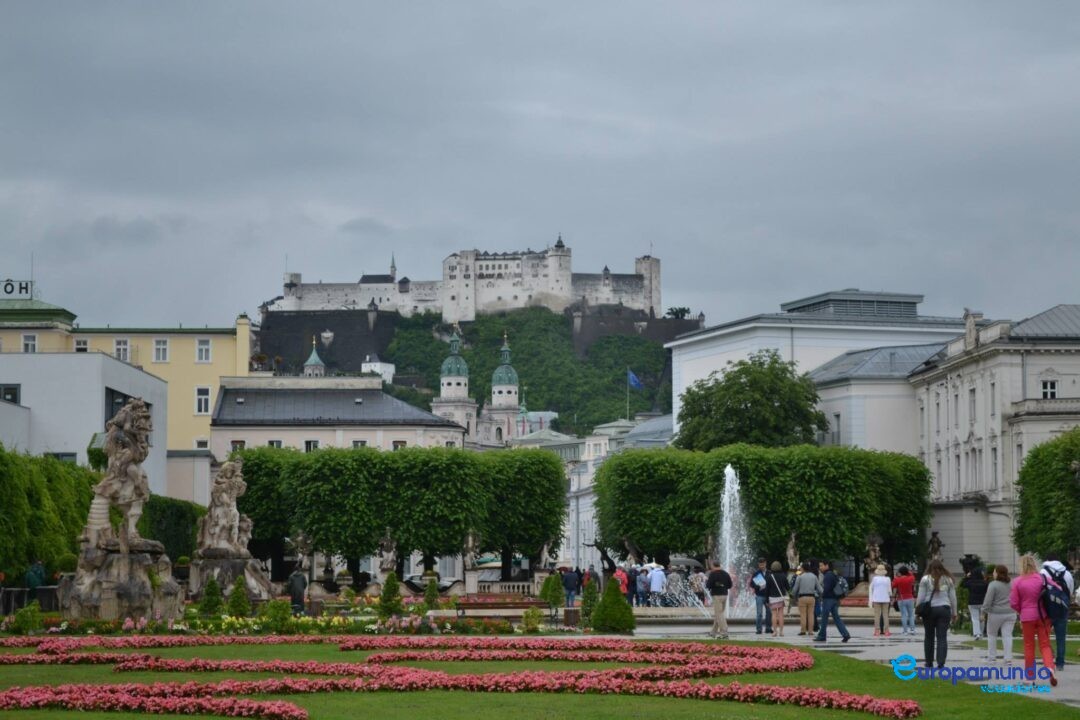 Jardines del palacio de Mirabell