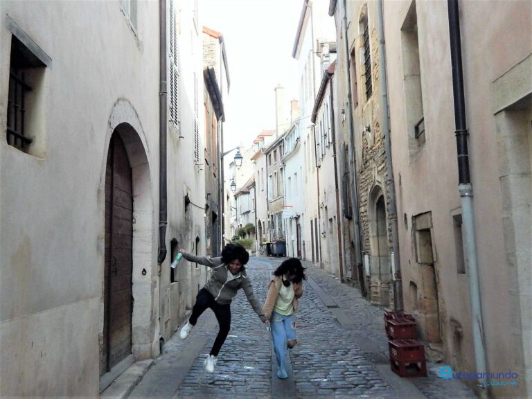 Volviendo del museo del vino