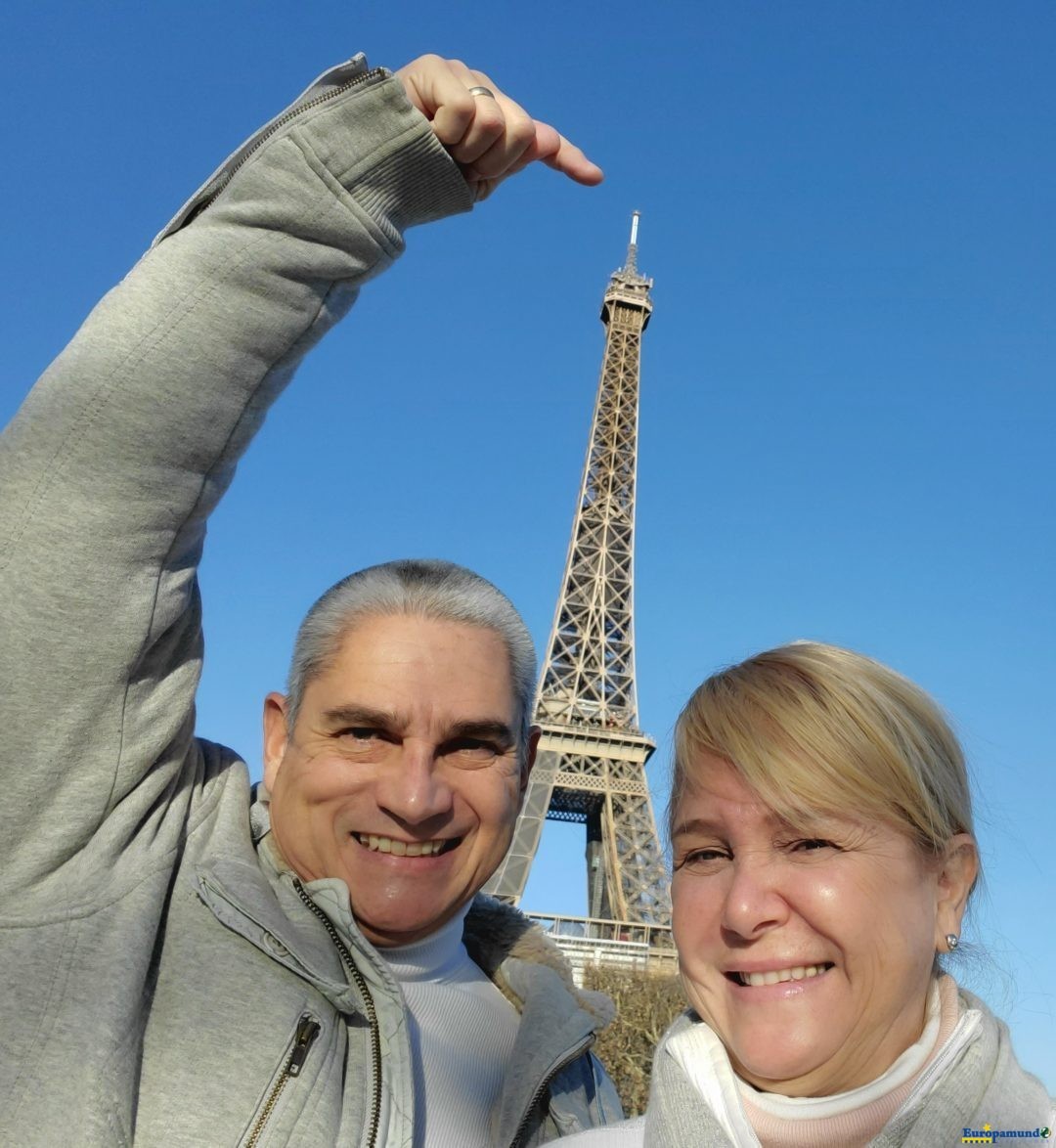 Europamundo(Cinco Capitales)Octavio y Marieva en Paris/Francia