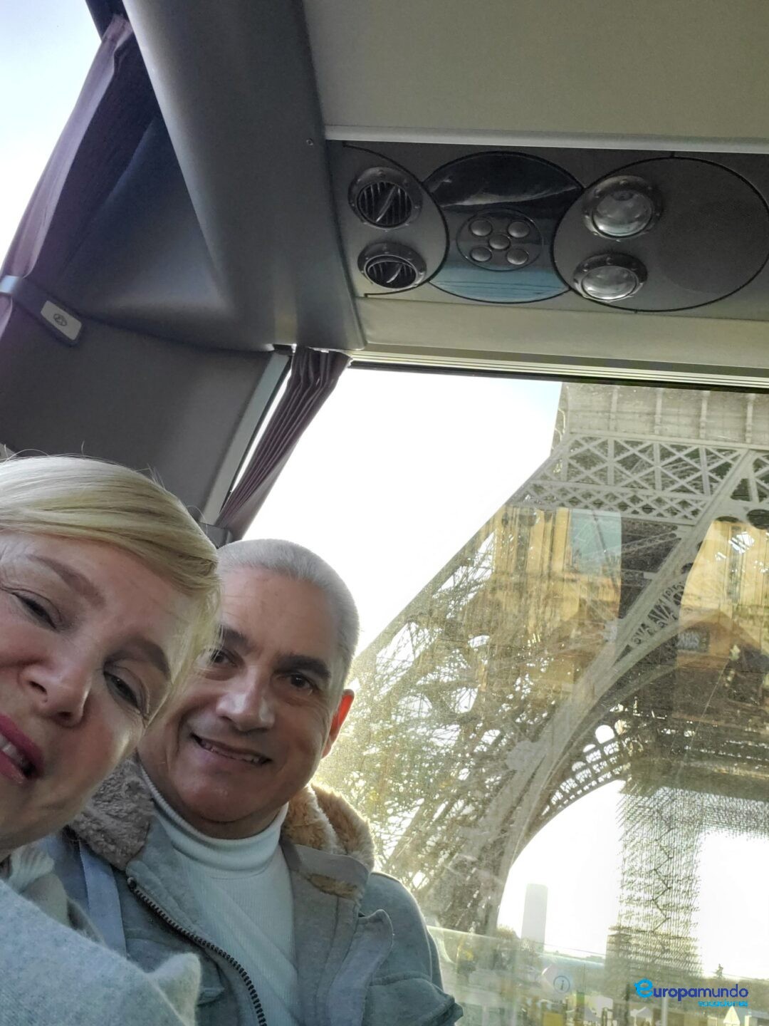 Europamundo(Cinco Capitales)Octavio y Marieva en Paris/Francia