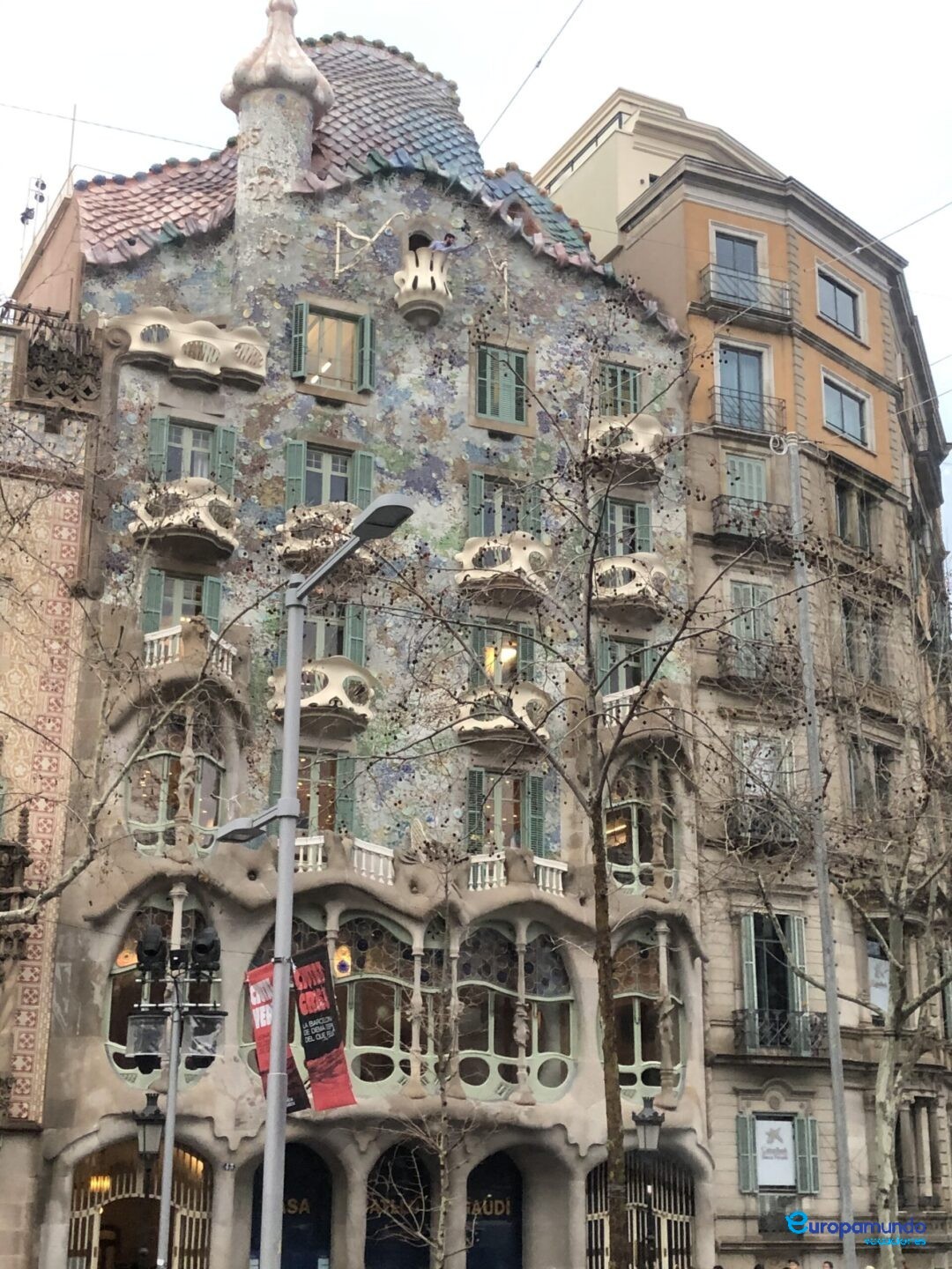 Fachada edificio Gaudy