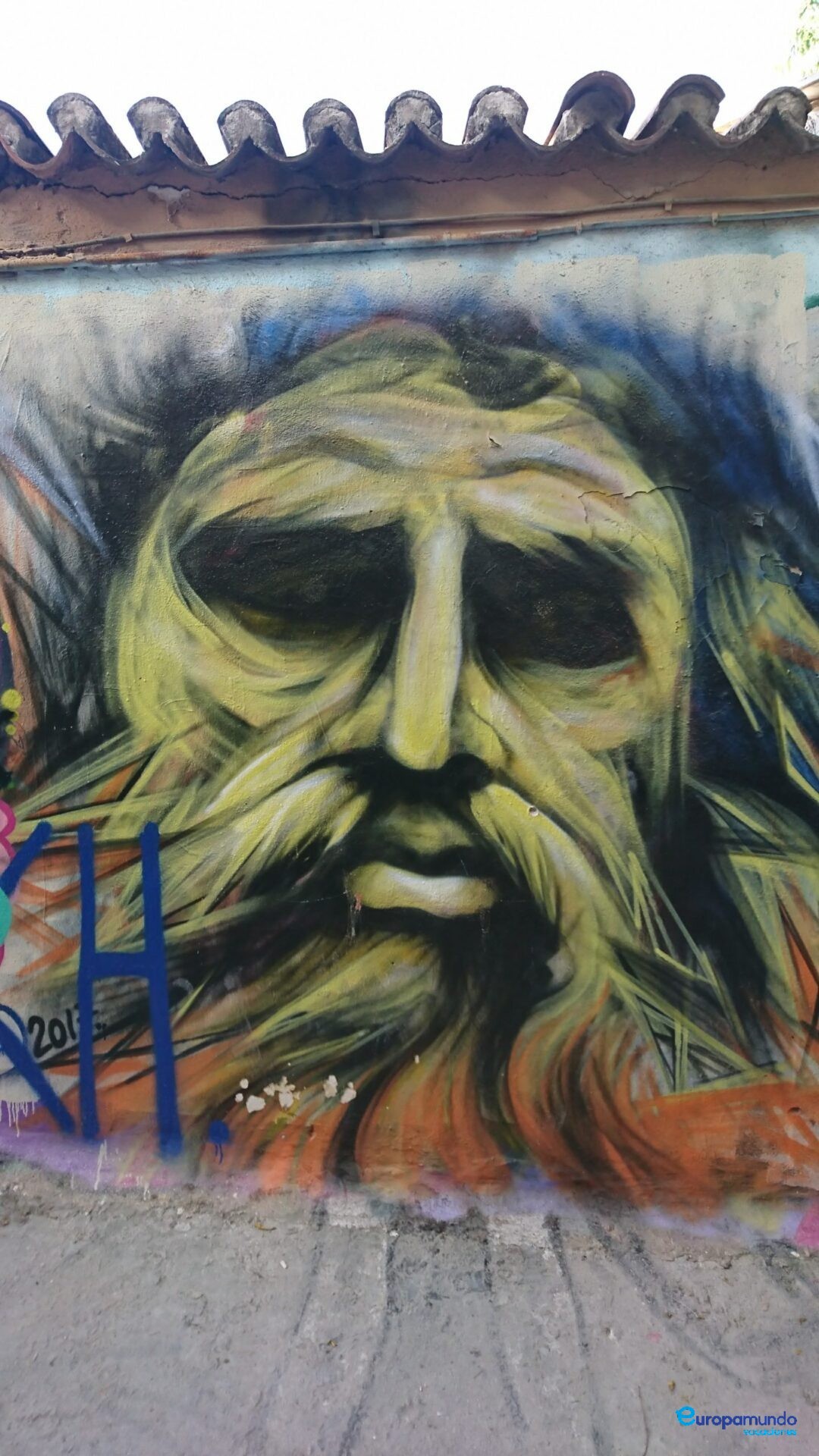 Primer plano de un graffiti