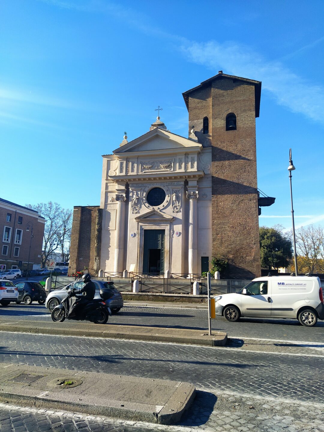 Basílica di San Nicola in Carcere