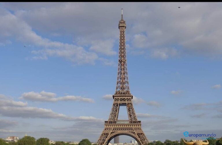 Torre Eiffel