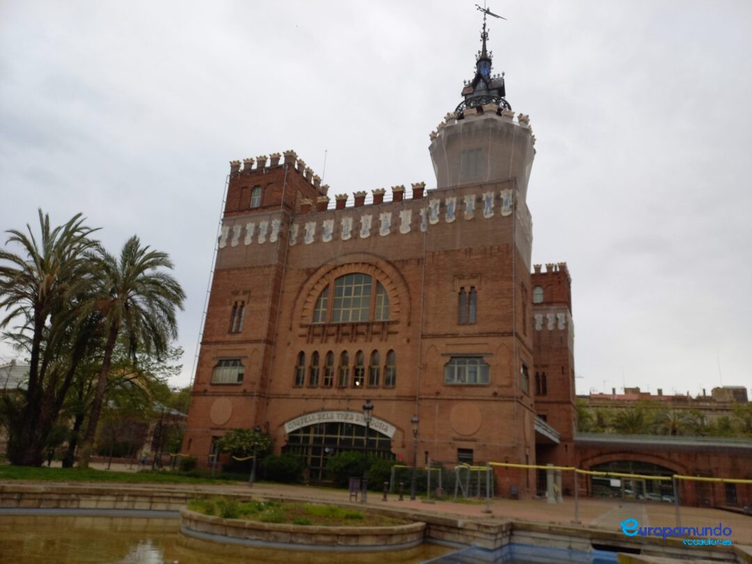 Castelo dos Três  Dragões