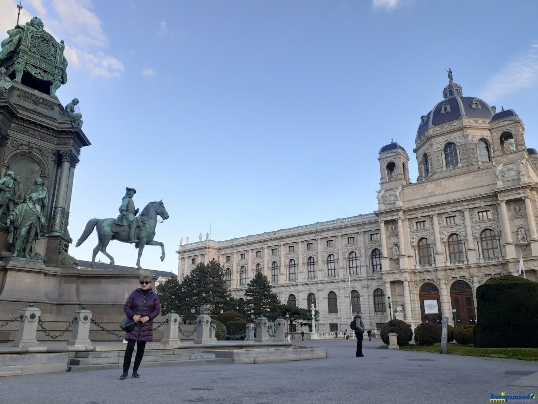 Maria-Theresien-Platz