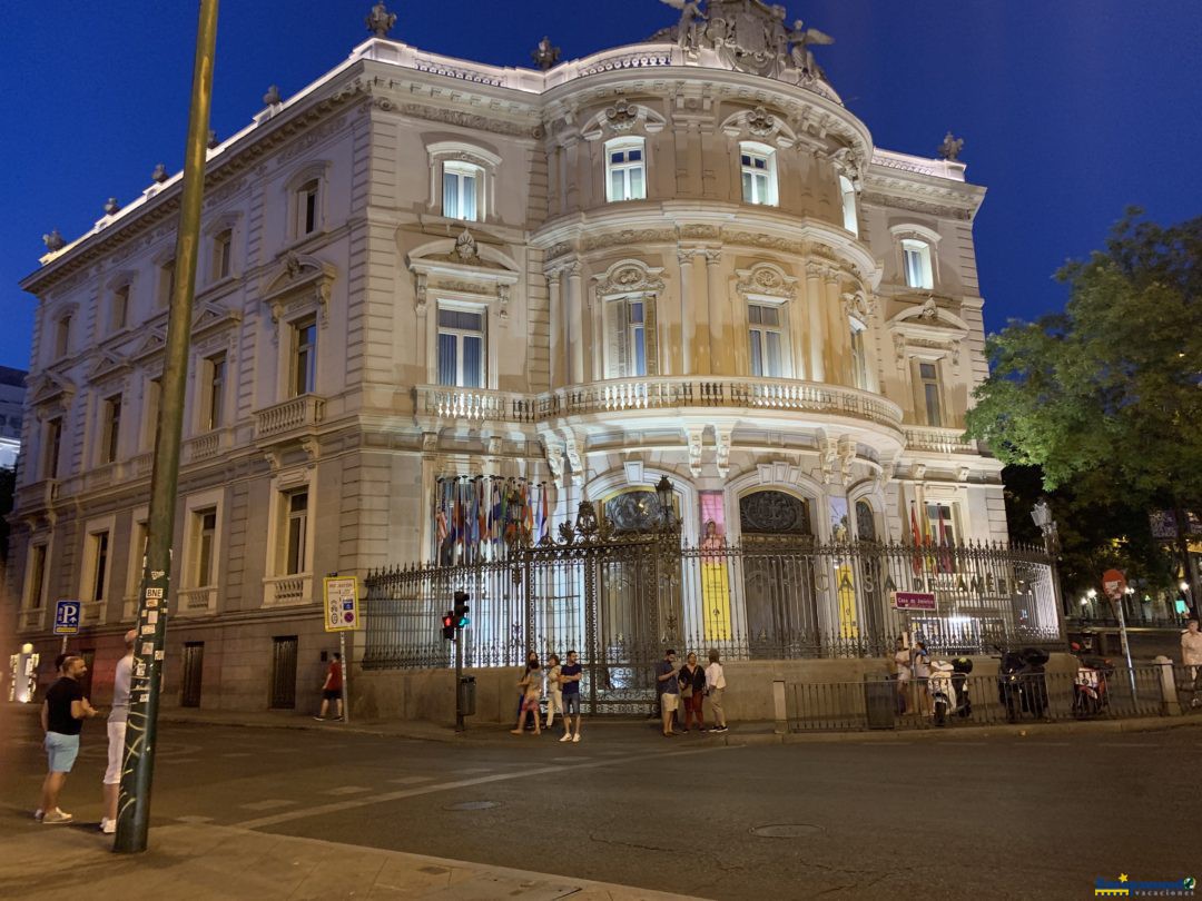 Madrid nocturno. Palacio de Linares , actual Casa de America