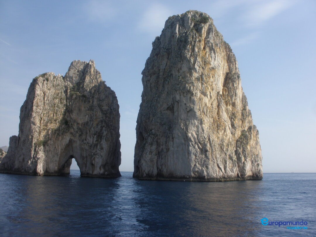 Los Faraglioni