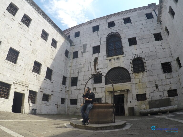 Preso en el palacio de dogo